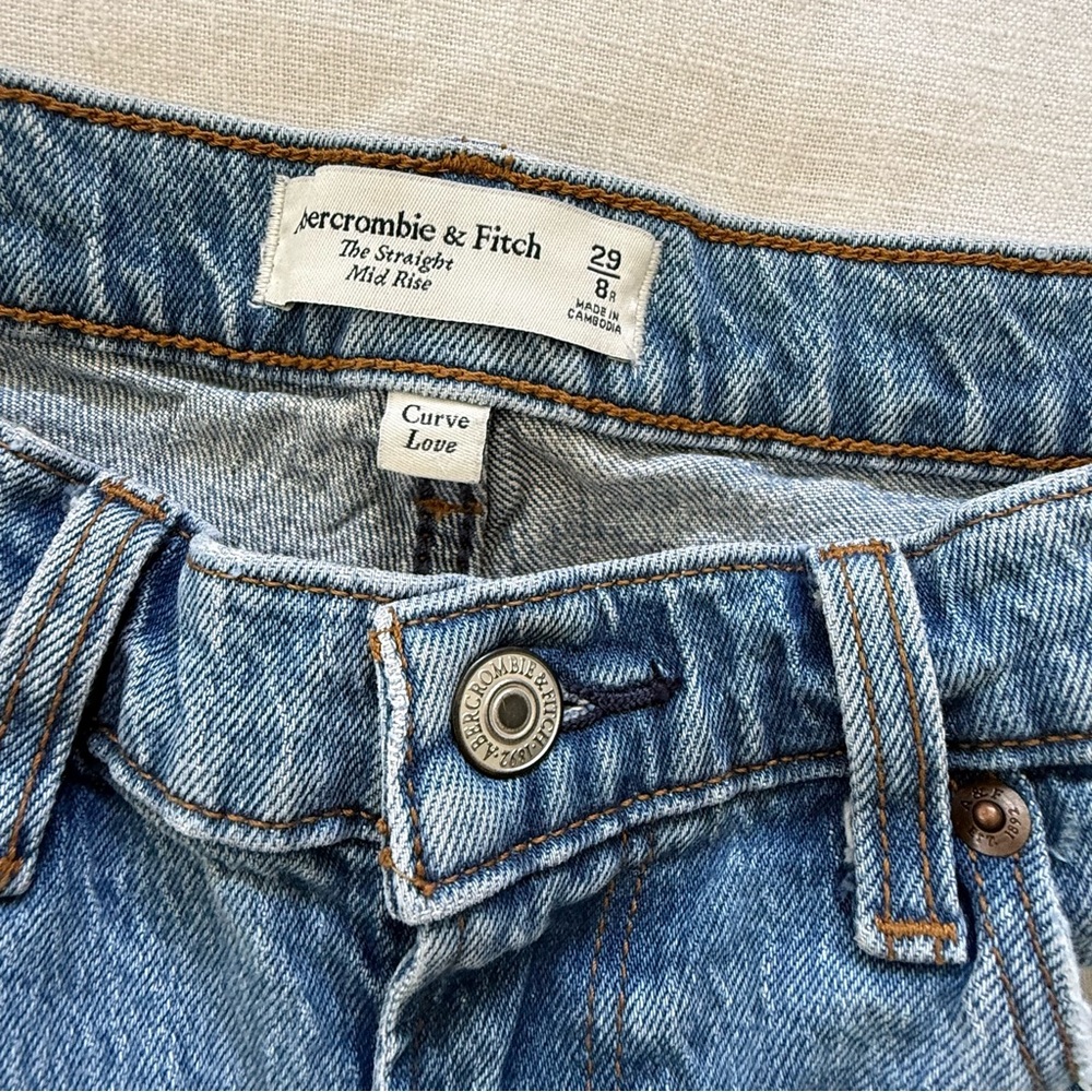 Abercrombie & Fitch The Straight Mid Rise Curve Love Jean Womens 29/8
